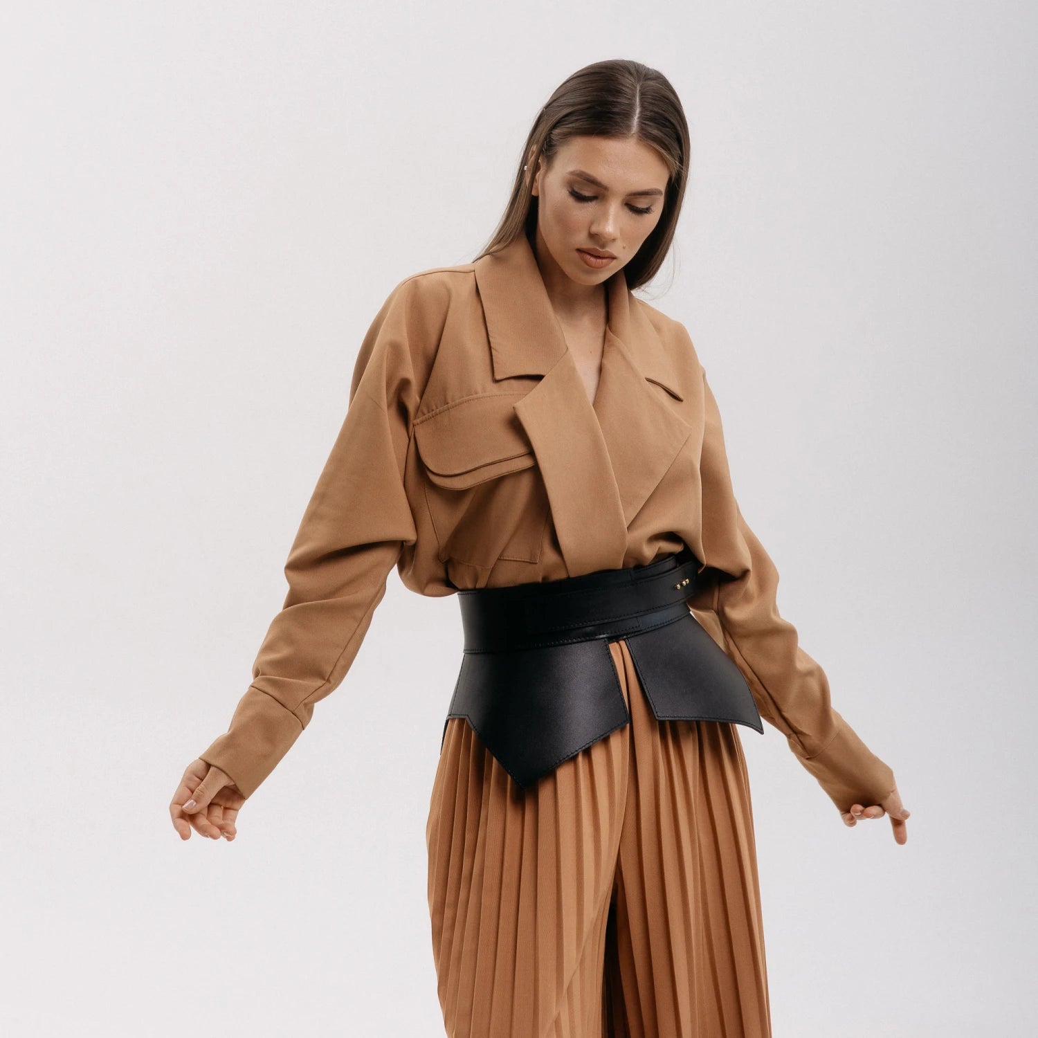 Leather Basque Belt Wing ELLE — Handmade Leather Basque for Women | Brunetka Harness