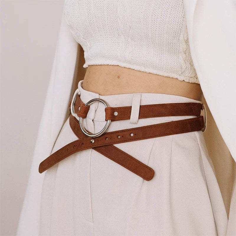 Leather Belt With Rings ELYSSARA — Handmade Leather Belt for Women | Brunetka Harness