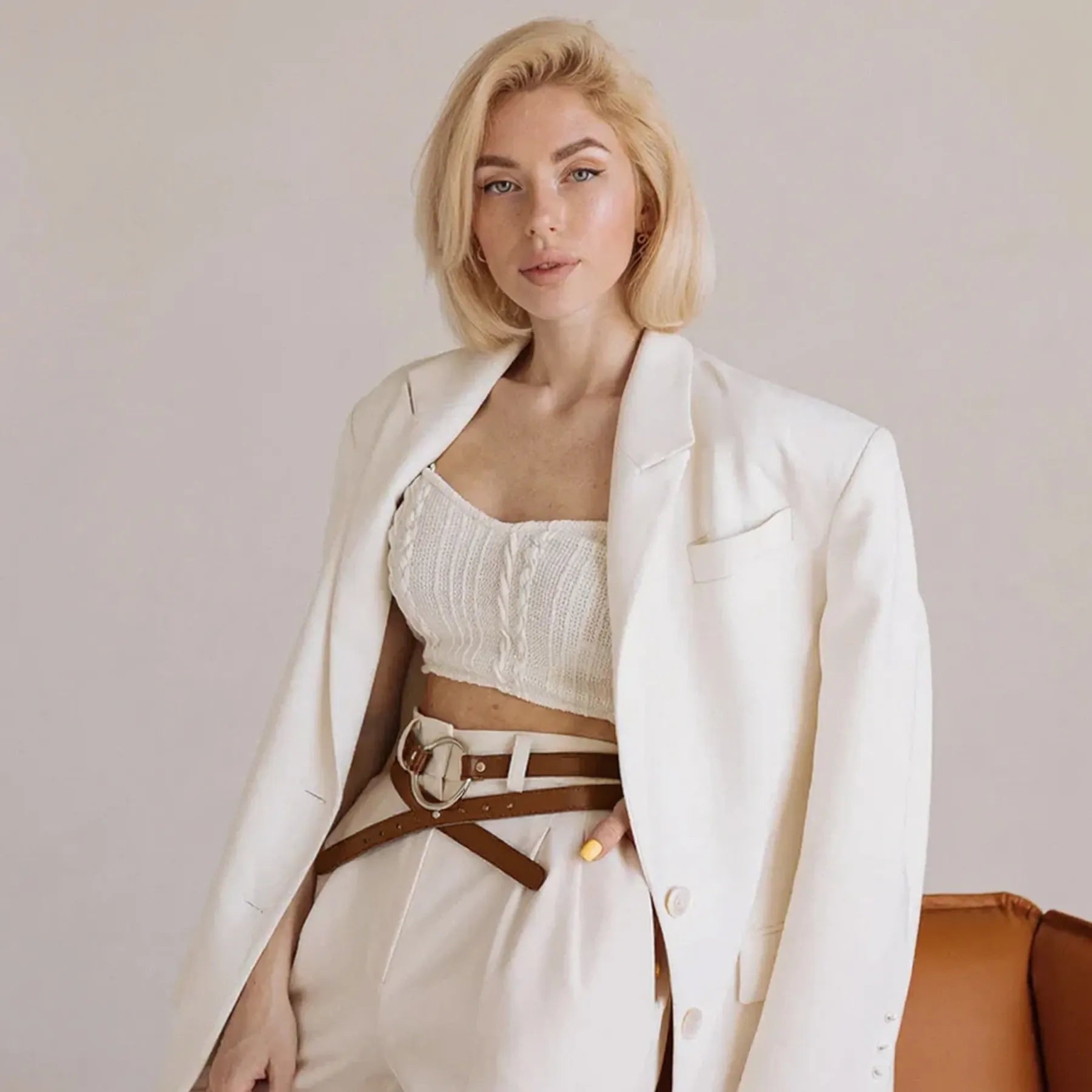 Leather Belt With Rings ELYSSARA — Handmade Leather Belt for Women | Brunetka Harness