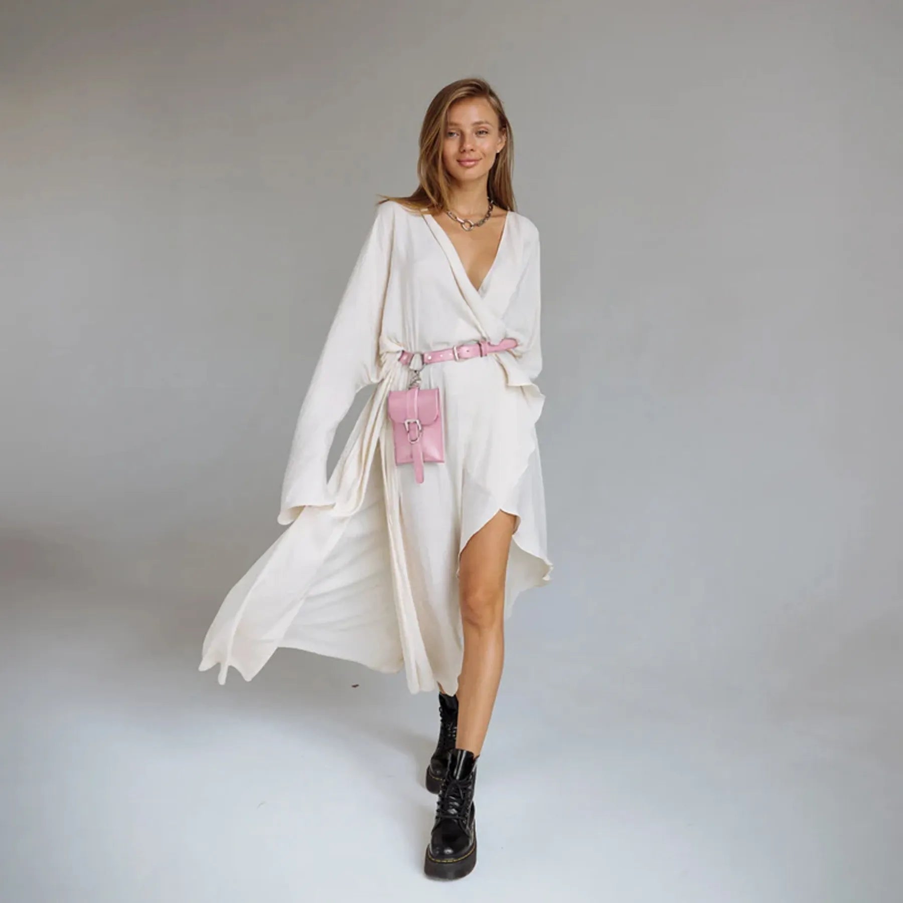 Leather Belt Bag VEL — Handmade Leather Bag for Women | Brunetka Harness